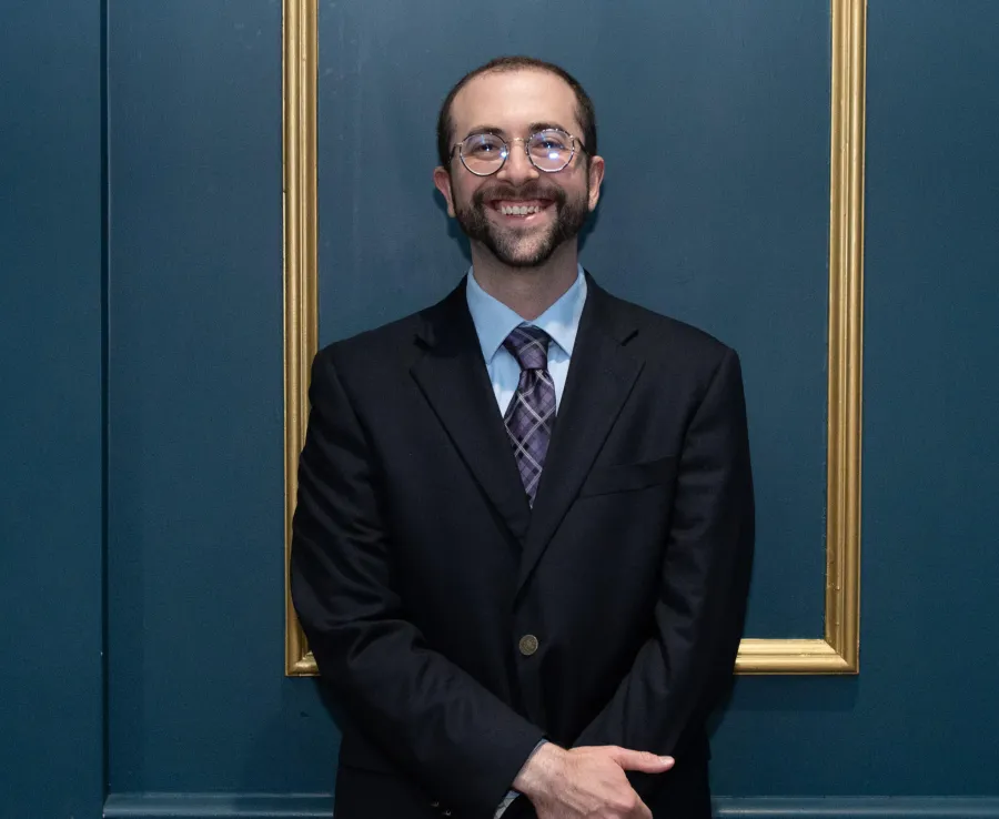 Headshot of Joe Henry